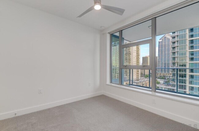 Building Photo - 1388 Kettner Blvd