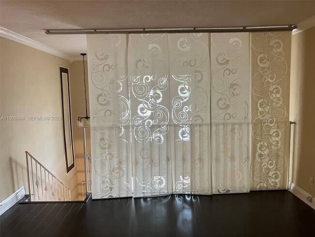 Building Photo - 8500 SW 109th Ave