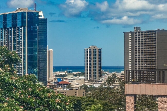 Building Photo - Dowsett point