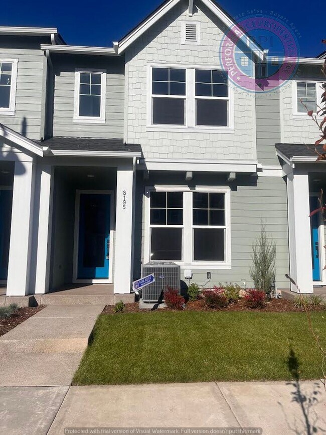 Building Photo - Newer Home in Sought After Reed's Crossing...