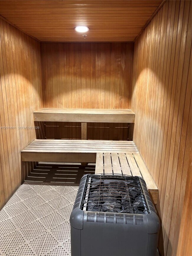 Building Photo - 5868 Agostino Way