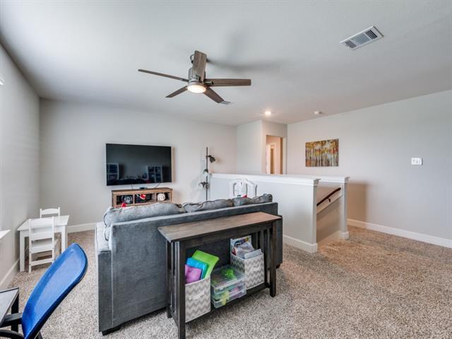 Building Photo - 200 Ridgeland Oak Dr