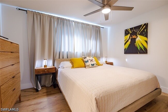 Building Photo - 811 94th Ave N