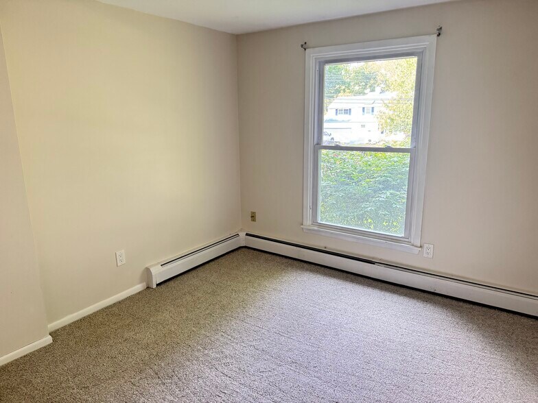 Building Photo - 435 Onondaga St