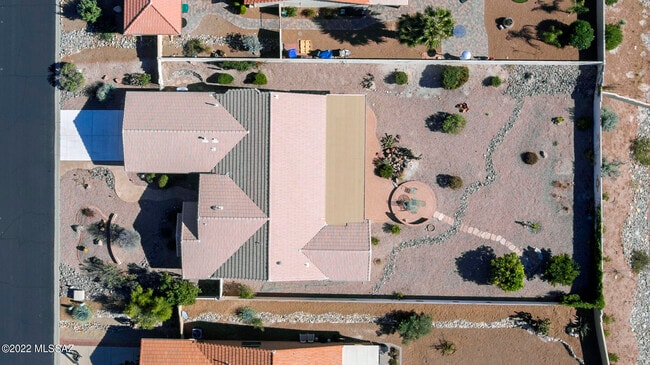 Building Photo - 65685 E Rocky Trail Dr
