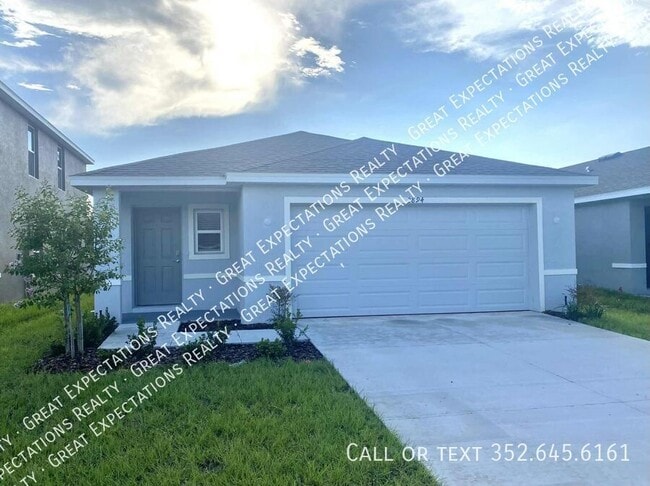 Primary Photo - 2894 NE 21st Ct Rd