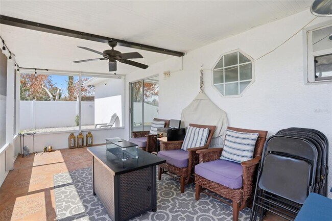 Building Photo - 10608 Laxton St