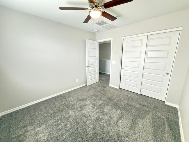 Building Photo - 14220 W Buckskin Trl