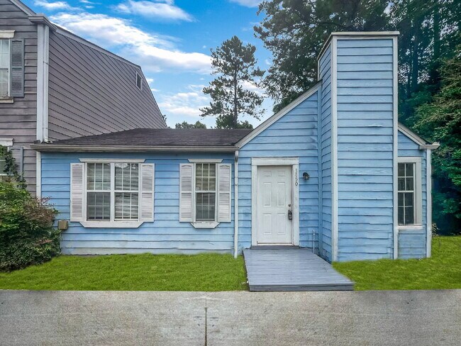 Primary Photo - 3450 Kingswood Run