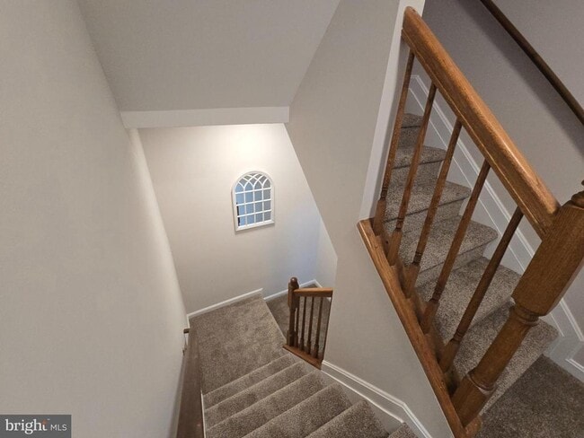 Building Photo - 8868 Goose Landing Cir