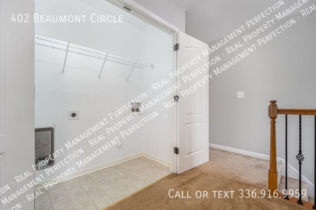 Building Photo - 402 Beaumont Cir