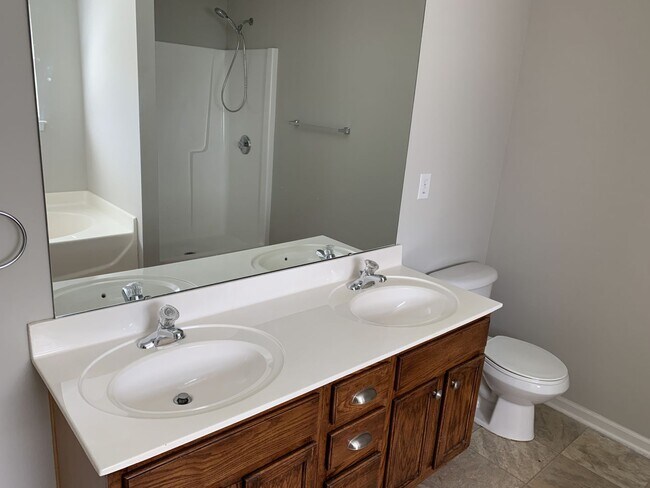 Building Photo - Great home in Indian Trail