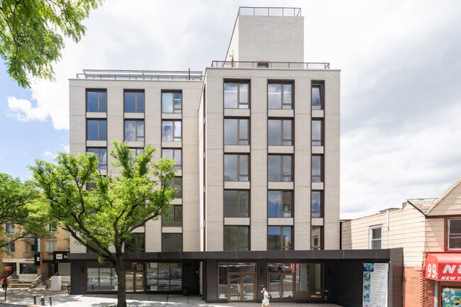 Building Photo - Urbn Edge