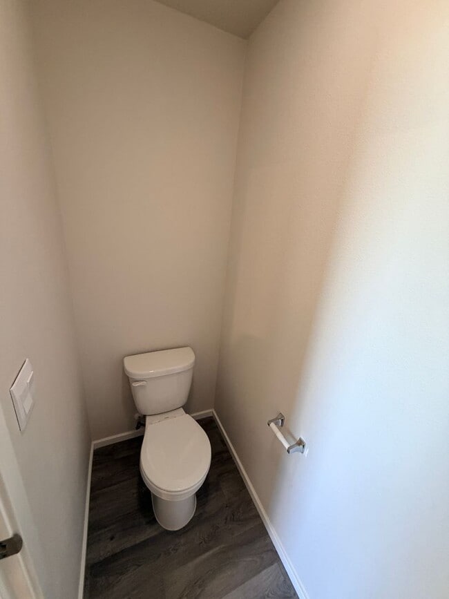 Building Photo - Four Bedroom Home in Newer Community at East Park Village