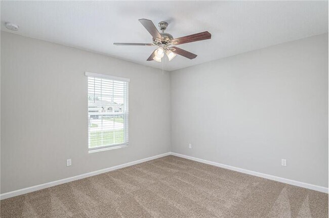 Building Photo - 1690 SW Morelia Ln