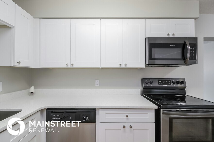 Building Photo - 308 Adrienne Dr