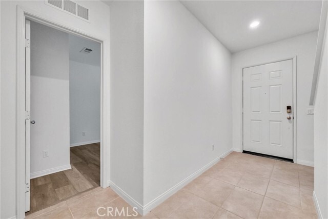 Building Photo - 1138 Tangerine Dr