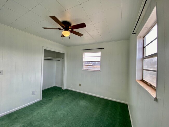 Building Photo - Must see