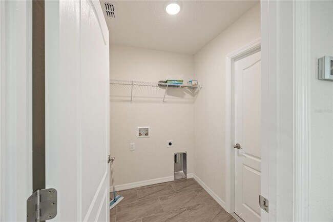 Building Photo - 476 Marion Oaks Pass