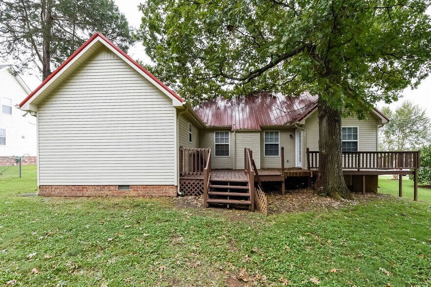 Building Photo - 209 Priest View Dr