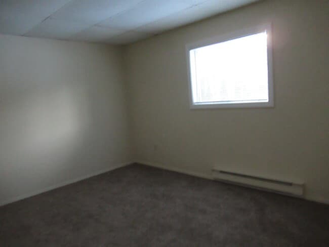 Building Photo - 131J Capitol Hill Dr