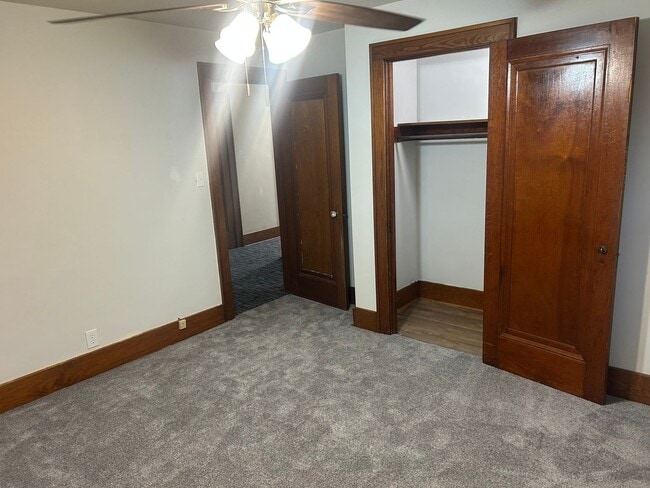 Building Photo - Charming 4BR House in Steubenville