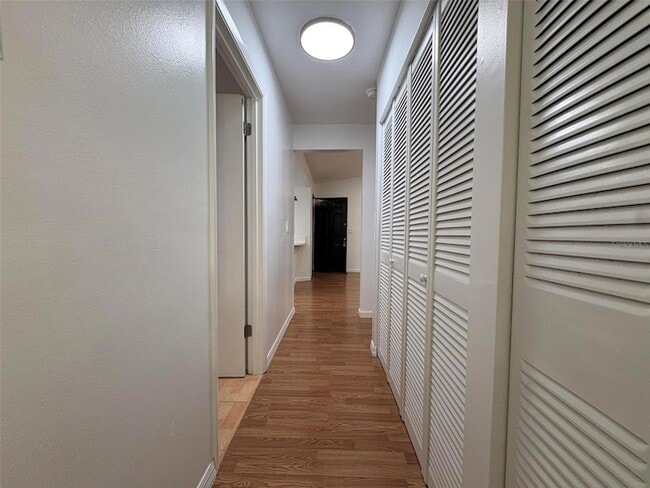 Building Photo - 1724 Foxhall Cir