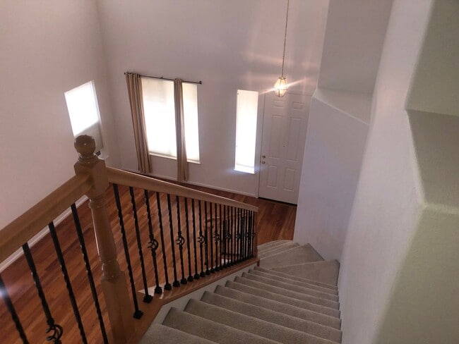 Building Photo - 2306 Campbell Cir