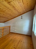 Building Photo - 1112 Cardinal St Apt# 101