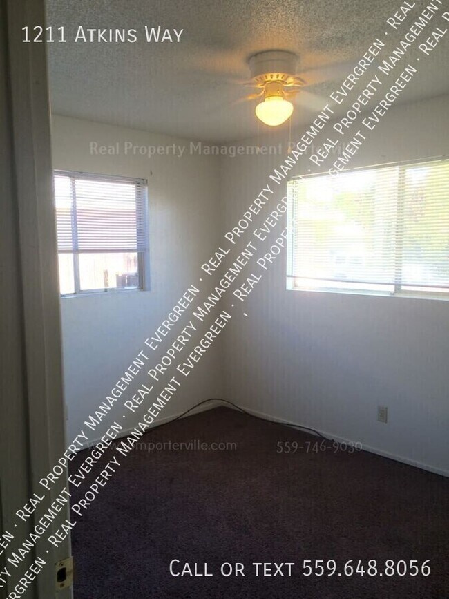 Building Photo - 1211 Atkins Way