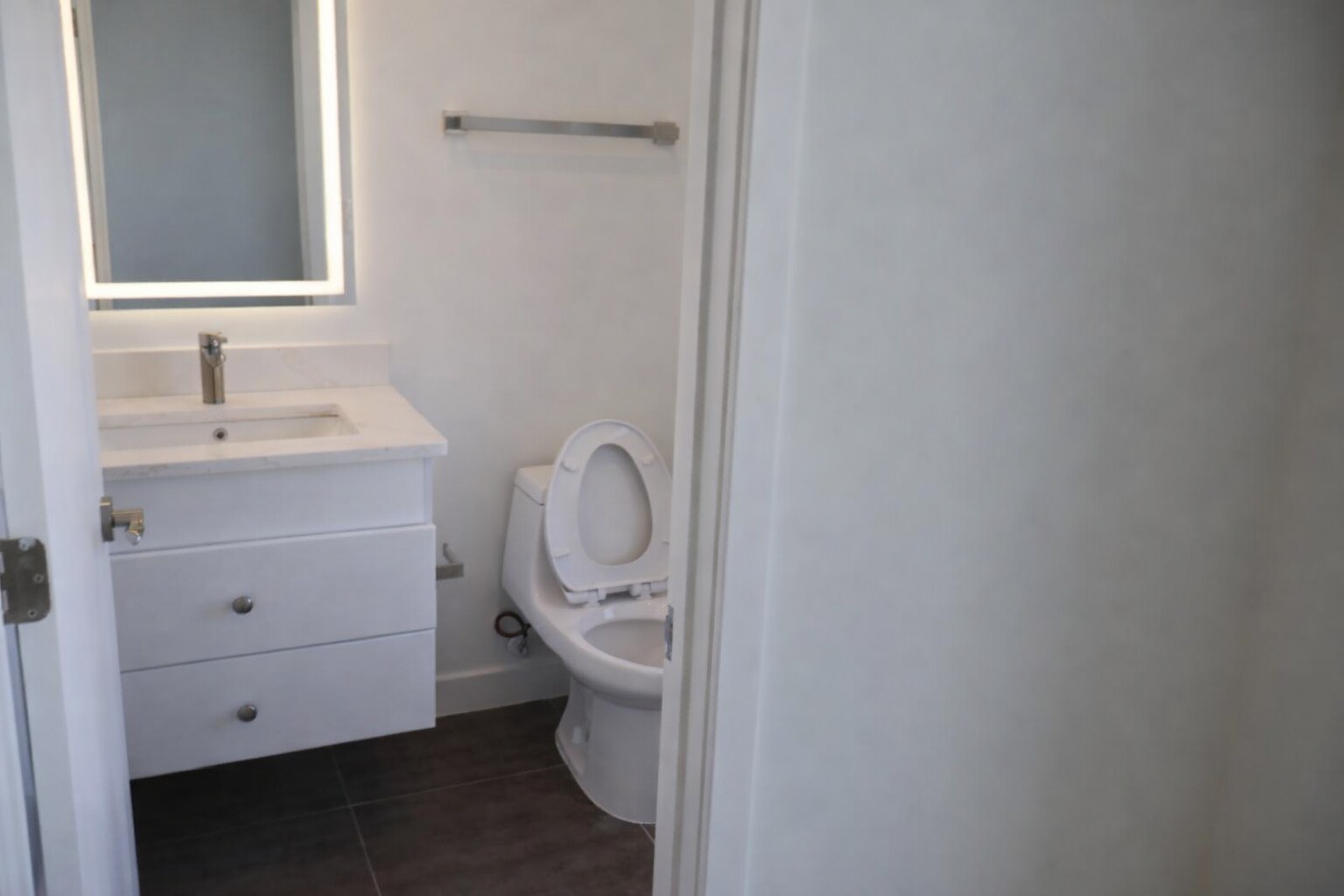 Building Photo - 4939 Call Pl SE