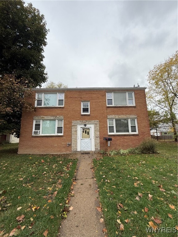 Primary Photo - 3422 Raymond Dr