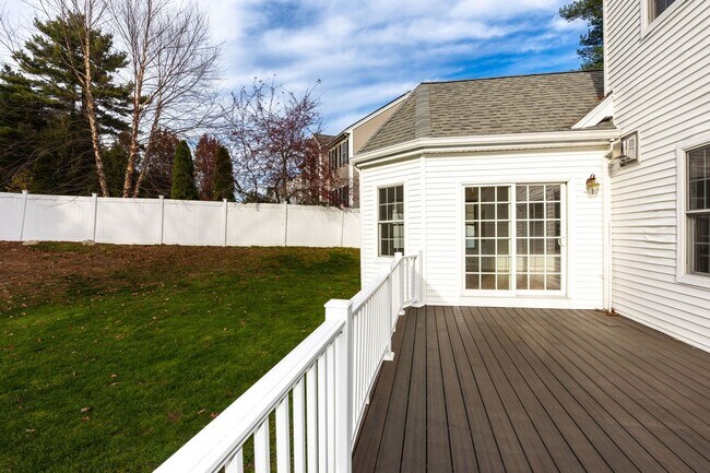 Building Photo - 5 Neff Dr