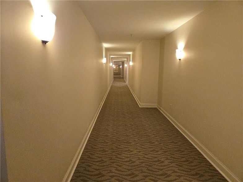 Building Photo - 50 Biscayne Dr NW