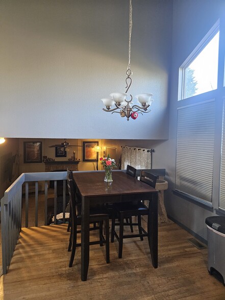 Dining Area - 6265 Nassau Ct