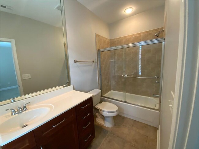 Building Photo - 5997 Brookside Oak Cir