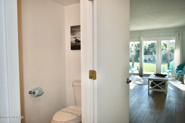 Building Photo - Furnished Townhome In Ponce Inlet!