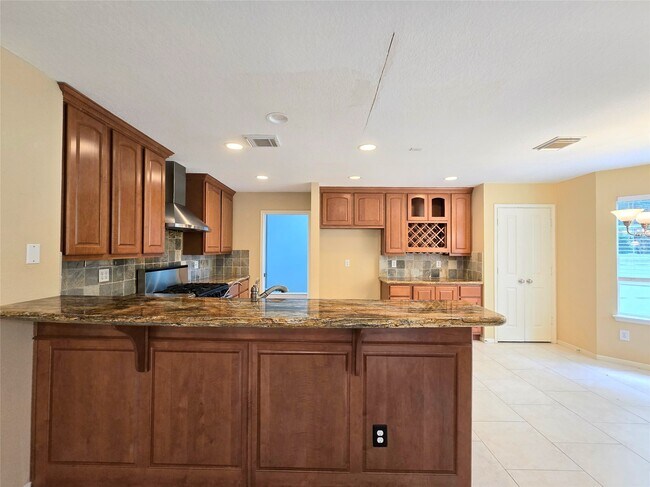 Building Photo - 134 W Greywing Cir