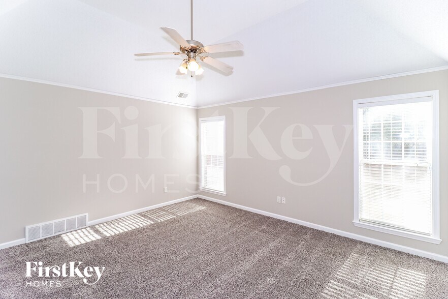 Building Photo - 5155 ZACHARY RUN Cove