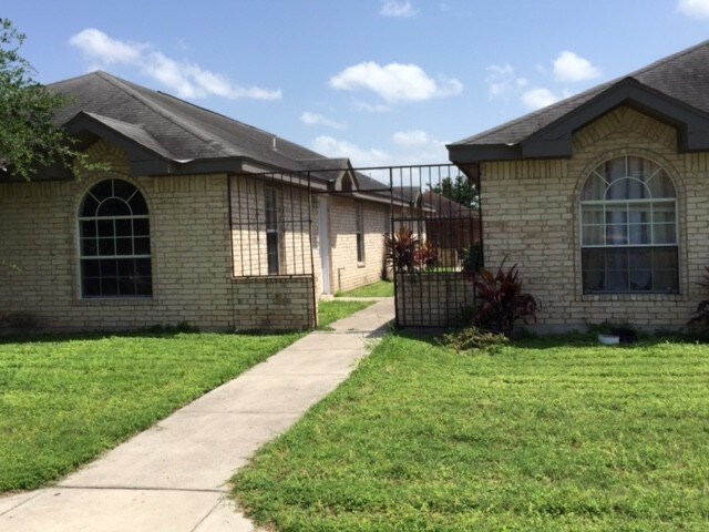 Building Photo - 3706 Zelma St