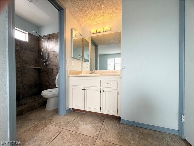 Building Photo - 3720 Snorkel Cir