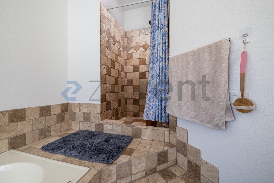 Building Photo - 28207 Ajilwood Ct