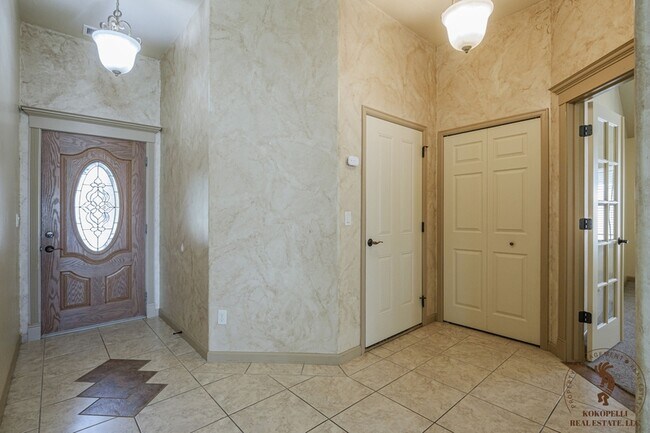 Building Photo - 3090 Aberdeen Ln