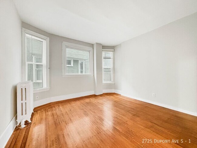 Building Photo - 2725 Dupont Ave S