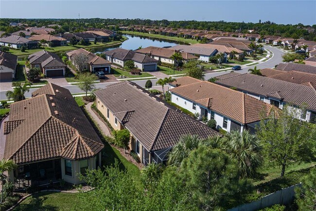 Building Photo - 10413 Highland Park Pl