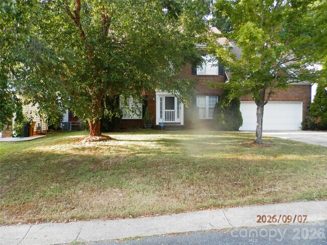Building Photo - 7910 Kingston Dr