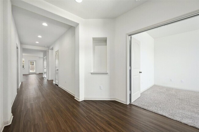 Building Photo - 18412 Calasetta Dr