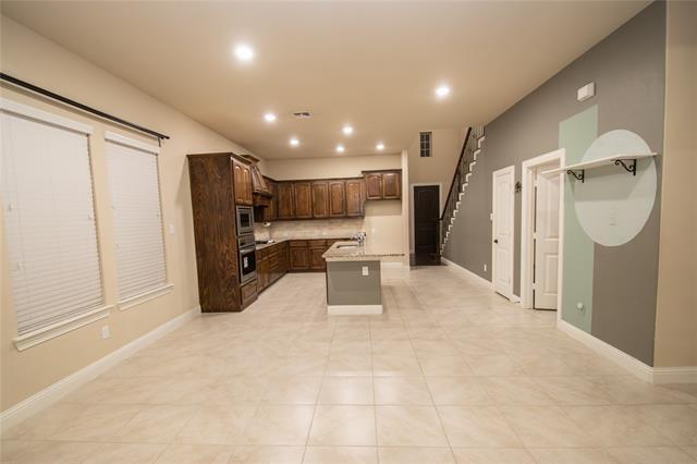 Building Photo - 10617 Fort Davis Pl