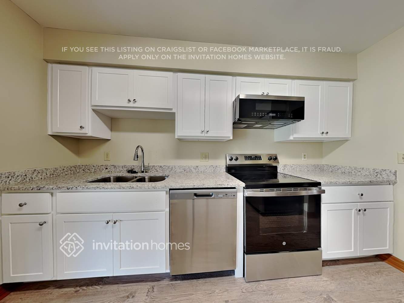 Building Photo - 8228 Lost Lake Dr