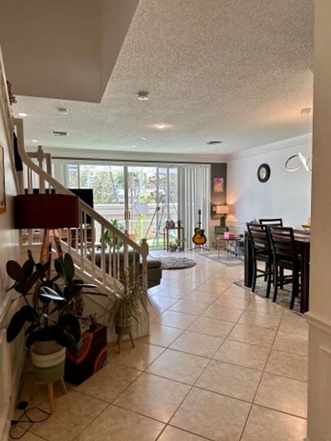 Building Photo - 5425 Grand Park Pl